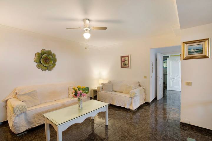 Semi-Detached Bungalow 'La Casa De Ramón' with Sea View, Wi-Fi and Air Conditioning in Playa de Anfi, Mogán