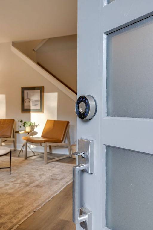 Modern+Organic Home 3 miles from Downtown & Broadway - Private Balcony & Patio in Nashville, Tennessee