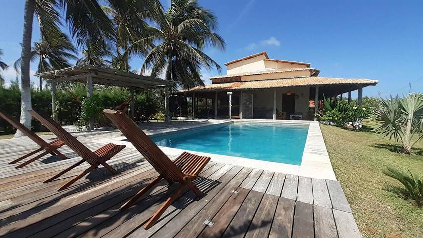 Chambre d’hôte pour 2 personnes, avec jardin et terrasse ainsi que vue et piscine, animaux acceptés