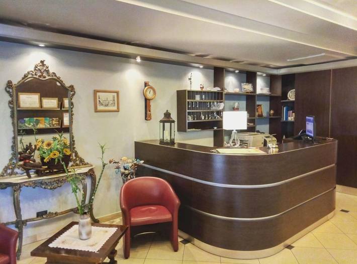 Hôtel pour 3 personnes, avec terrasse à Verceil - 4