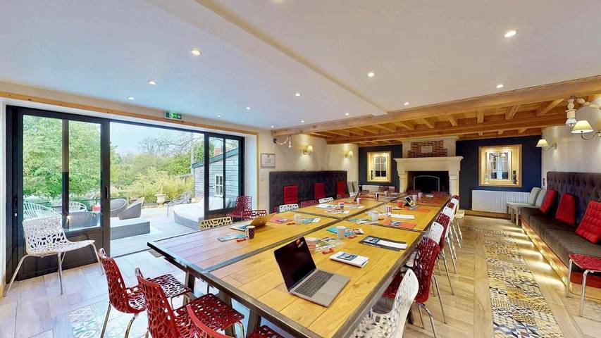 Location de vacances pour 50 personnes, avec jardin ainsi que jacuzzi et sauna à Tamerville - 2