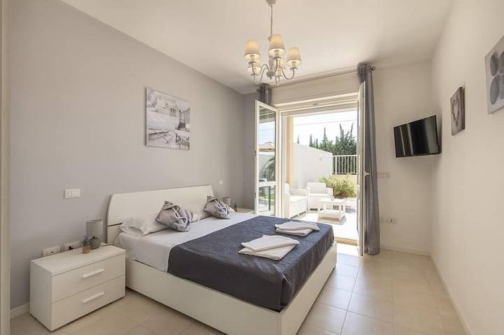 Le Domus schöne Wohnung mit Garten. in Quartu Sant'Elena, Campidano