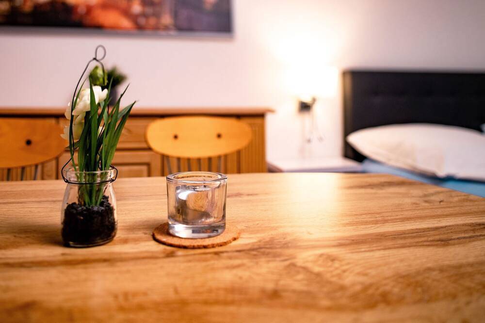 Ganze Wohnung, Appartement 200 - Appartements am Hafen in Zwenkau, Zwenkauer See