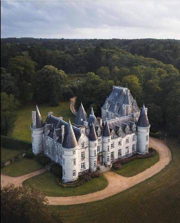 Gîte pour 2 personnes, avec vue et jardin à Trédion