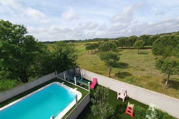 Cottage pour 6 personnes, avec jardin à Aigues-Vives