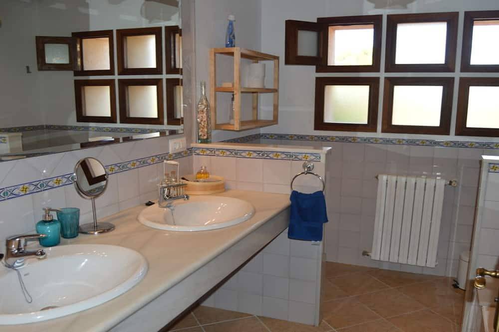 Schönes Landhaus mit Pool in der Nähe von Cala Figuera und Santanyi in Cala Figuera, Santanyí