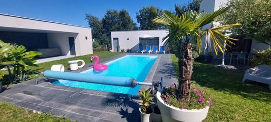 Chambre d’hôte pour 2 personnes, avec piscine et jardin dans le Puy-de-Dôme