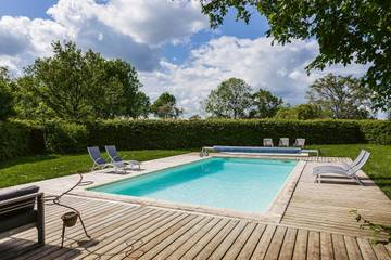 Holiday Rental for 7 People in Saint-Laurent-de-la-Salle, Fontenay-le-Comte, Photo 1