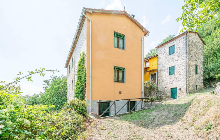 Casa vacanza per 4 persone, con Giardino a Bagni di Lucca