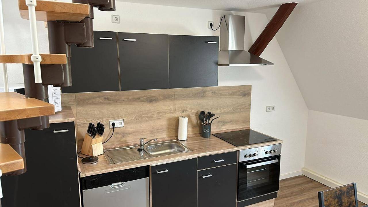 Ganze Wohnung, Seyfarthrooms - Crimmitschau 4 - 110qm, über 2 Etagen, zentral gelegen in Crimmitschau, Chemnitz und Umgebung