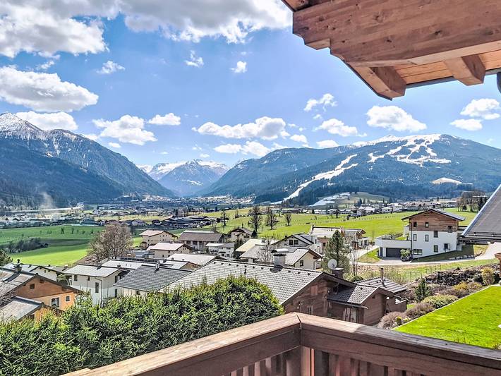 Ferienwohnung für 4 Personen, mit Balkon und Terrasse sowie Sauna in Flachau - 2