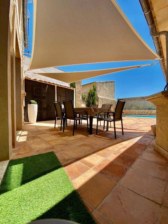 Gîte pour 8 personnes, avec piscine ainsi que terrasse et vue dans Lloret De Vista Alegre - 3