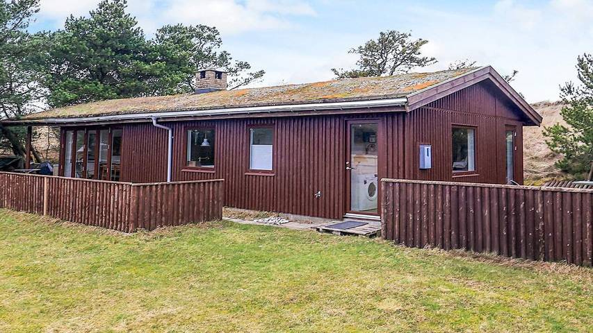 Ferieudlejning for 6 personer i Rødhus