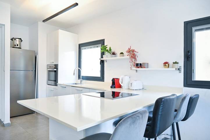Ganze Wohnung, Hayarkon Joie in Tel Aviv-Yafo in Tel Aviv, Bezirk Tel Aviv
