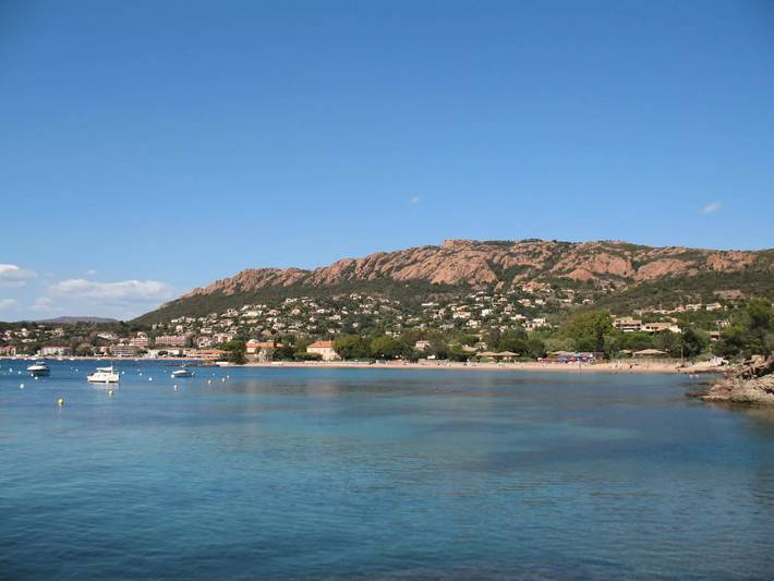 Villa pour 4 personnes, avec piscine et jardin à Saint-Raphaël - 3