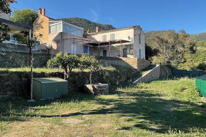 Maison de vacances pour 5 personnes, avec terrasse et jardin, animaux acceptés dans Cavalière