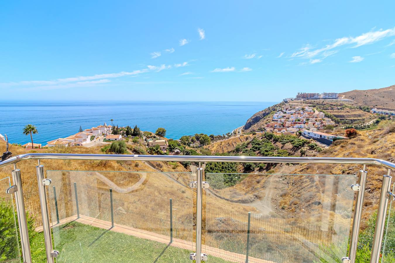 Entire apartment, Sea view ladera in Punta Lara (Nerja), Nerja