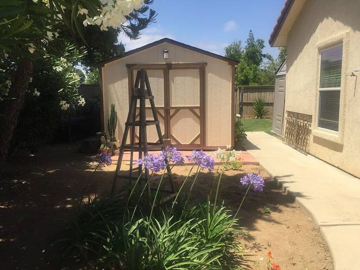 Bungalow for 2 people, with pool and yard as well as terrace and hot tub, with pets in California