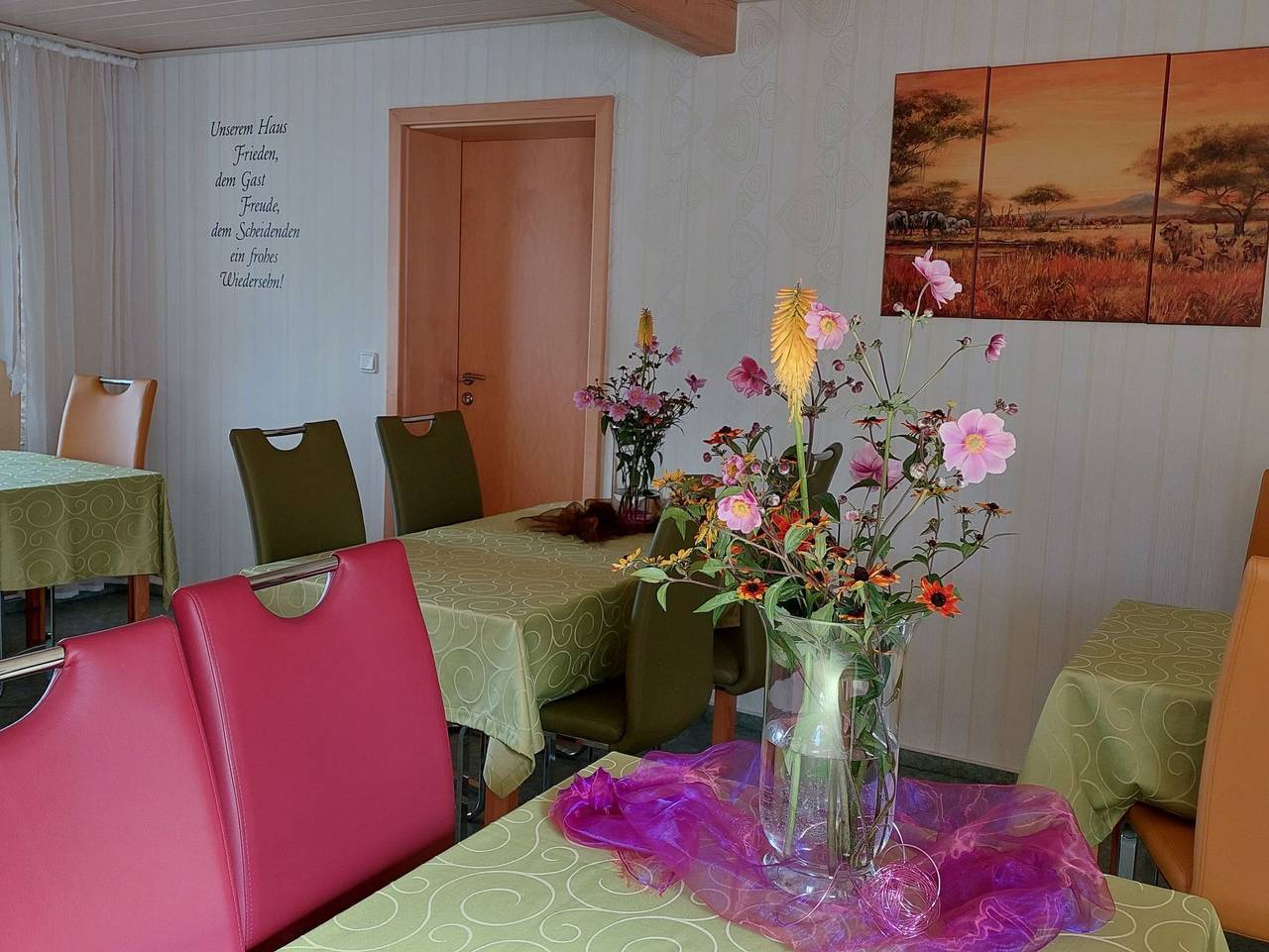 Pension Haus Germania - Einzelzimmer in Erfurt, Thüringer Kernland