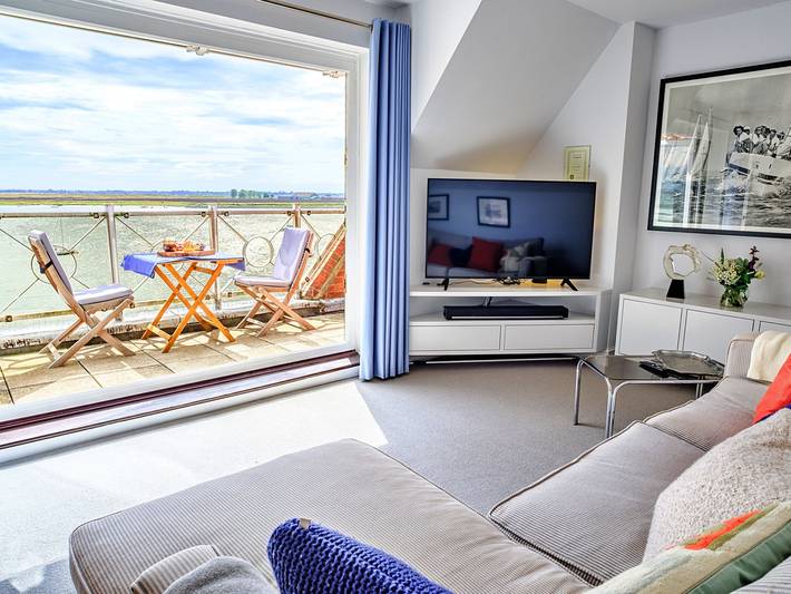 Apartment for 5 people, with balcony, with pets in Essex