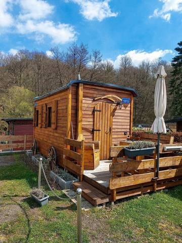 Camping für 4 Personen in Nideggen, Eifel (Nordrhein-Westfalen), Bild 3