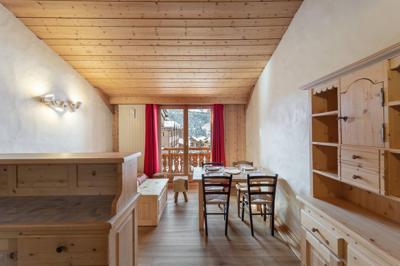 Studio entier, Résidence le Marquis - Studio mezzanine 4 personnes (407) in Courchevel 1650 (Moriond), Saint-Bon-Tarentaise