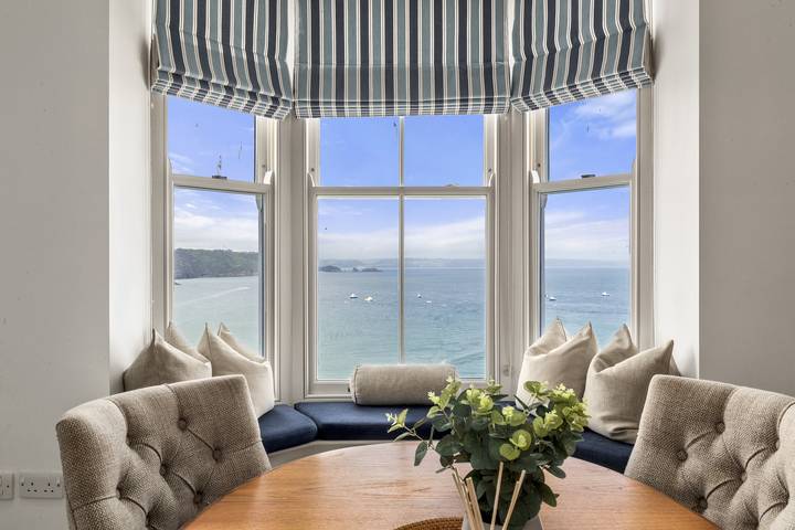 Apartamento inteiro, Royal Victoria Court 7 - Tenby Harbour, Sea Views in Tenby, Pembrokeshire