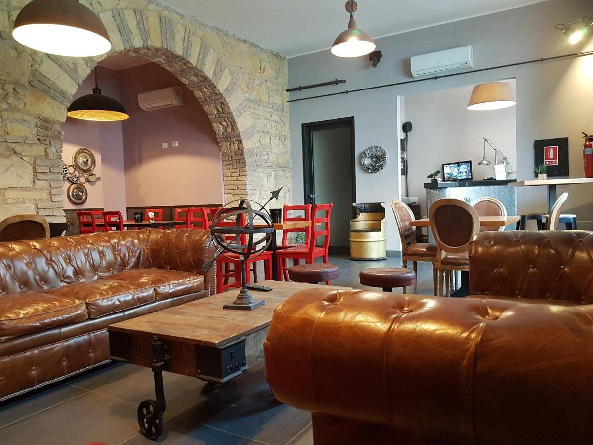 Halex room&food in Nettuno, Provincia di Roma