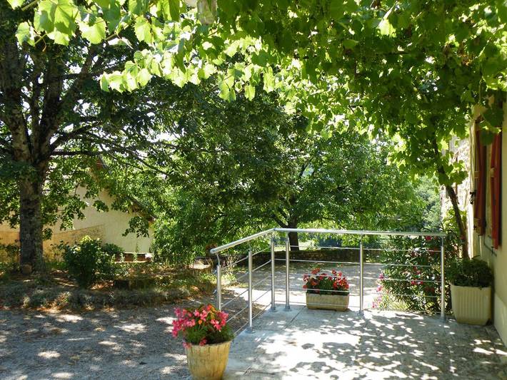 Gîte pour 6 personnes, avec jardin et terrasse à Gourdon - 4