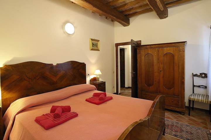 Location de vacances pour 5 personnes, avec balcon ainsi que jardin et piscine à Corciano - 3