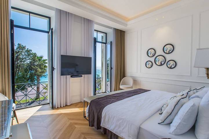 Gîte pour 8 personnes, avec balcon dans Opera De Nice - 2