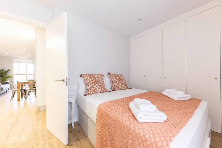Ganze Wohnung, Bravissimo Eiximenis, schöne Terrasse und Aussicht in Girona, Gironès