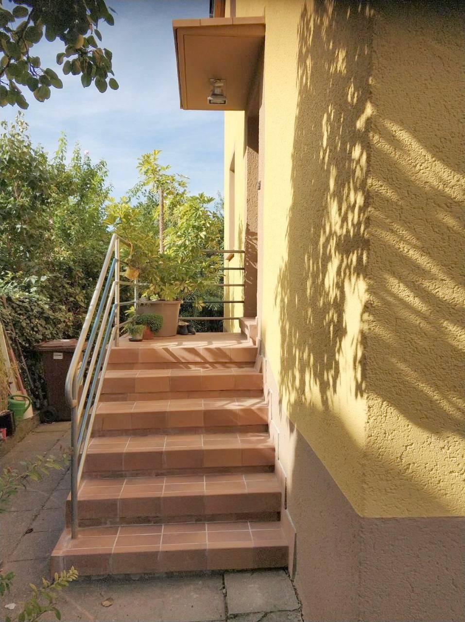 Apartamento vacacional entero, Double or Twin Room with Balcony in Bad Cannstatt, Stuttgart