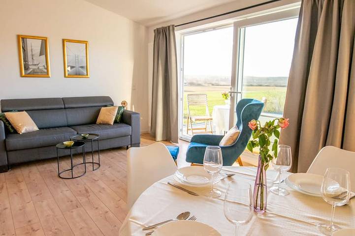 Ferienwohnung für 6 Personen, mit Balkon in Zarrendorf