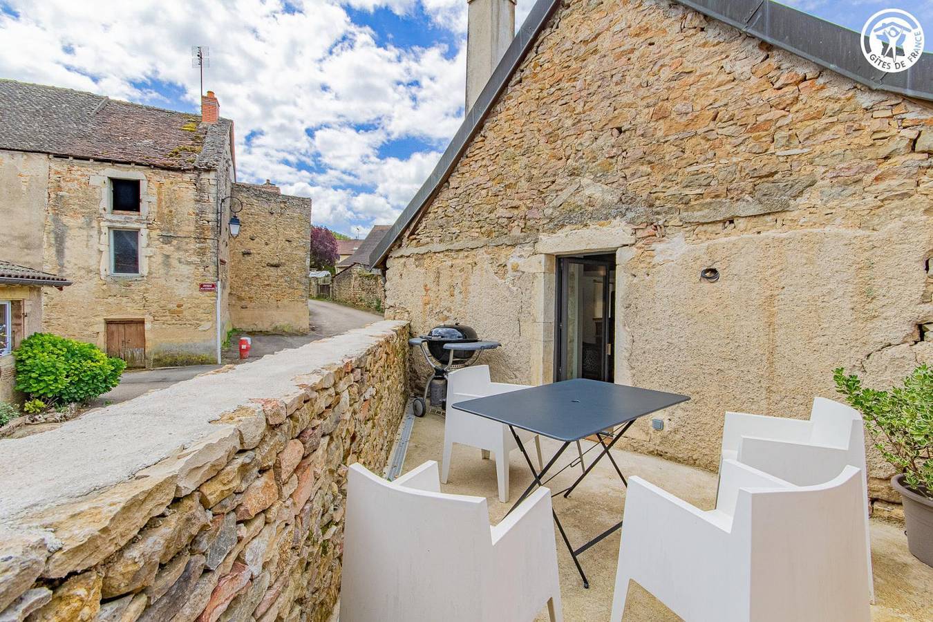 L’Annexe du Monestier in Saint-Denis-de-Vaux, Region Chalon-sur-Saône