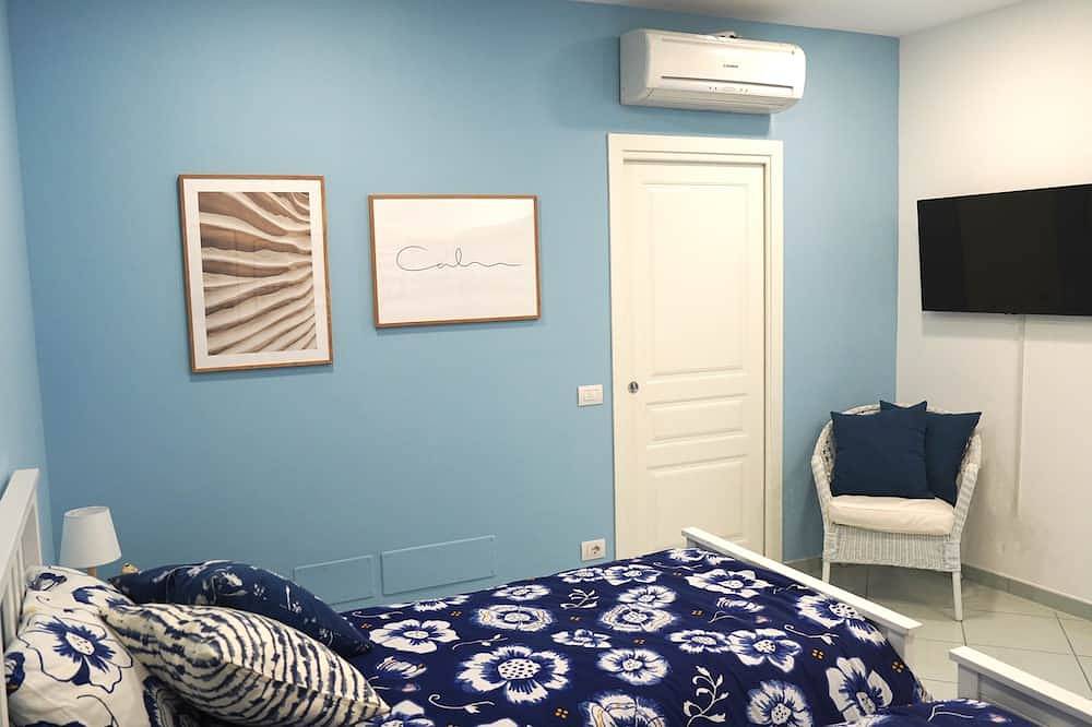 Entire apartment, And not far from Sorrento center in Meta, Sorrentine Peninsula