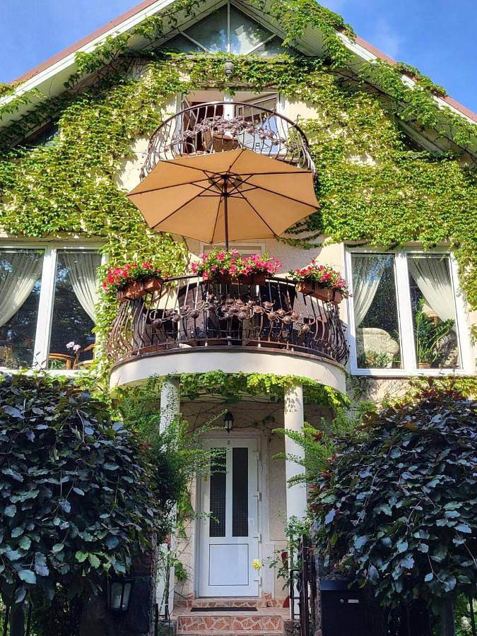 Maison d’hôte pour 4 personnes, avec vue et jardin - 1