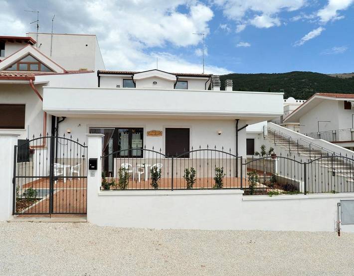 Location de vacances pour 2 personnes, avec terrasse et vue, animaux acceptés à San Giovanni Rotondo - 4