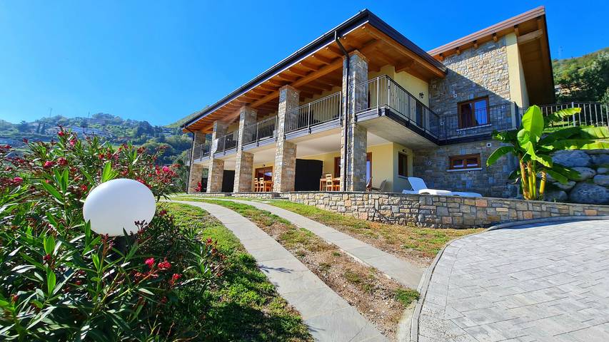 Ferienwohnung für 5 Personen, mit Seeblick und Terrasse sowie Garten, mit Haustier in Tremosine - 3