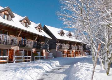 Gîte pour 4 personnes, avec sauna et terrasse dans Super Besse