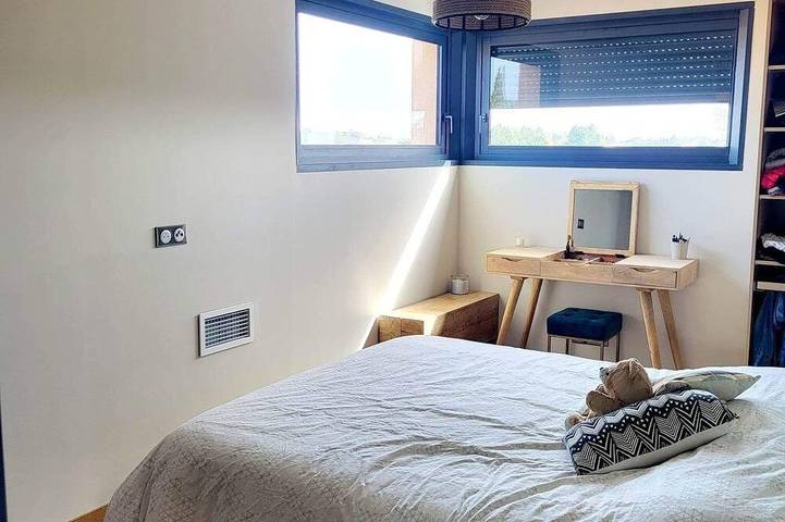 Location de vacances pour 8 personnes, avec terrasse ainsi que jacuzzi et jardin à Camaret-sur-Aigues - 2