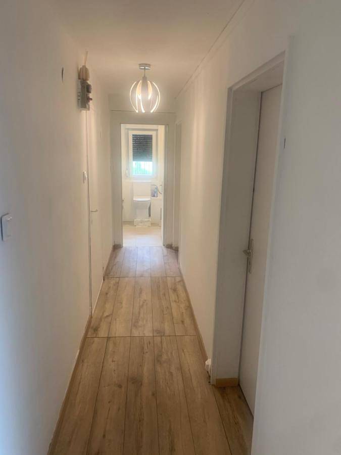 Appartement de vacances entier, Chambre Spacieuse pour Familles ou Groupes 5 Pers plus Bébé in Hœnheim, Région de Strasbourg