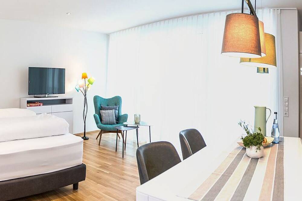 Ganze Wohnung, Komfortables Studio-Apartment Höchsten in Friedrichshafen, Region Bodensee-Oberschwaben