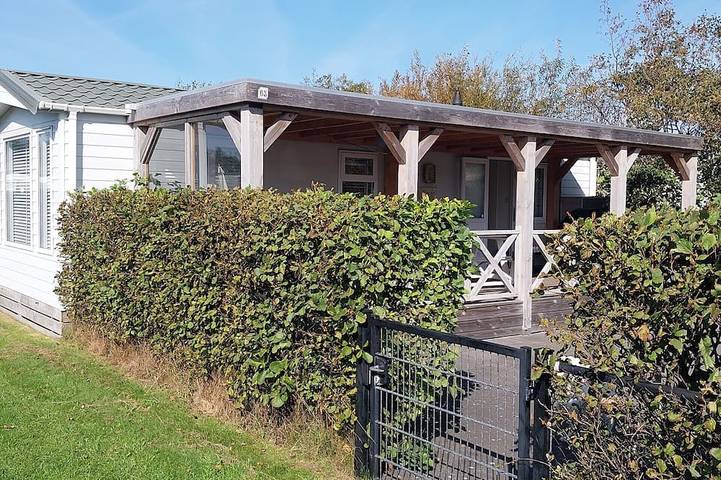 Ferienanlage für 4 Personen, mit Garten und Pool in Callantsoog