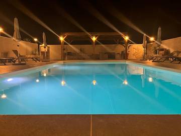 Gîte pour 4 personnes, avec piscine ainsi que vue et jardin, animaux acceptés à Galéria