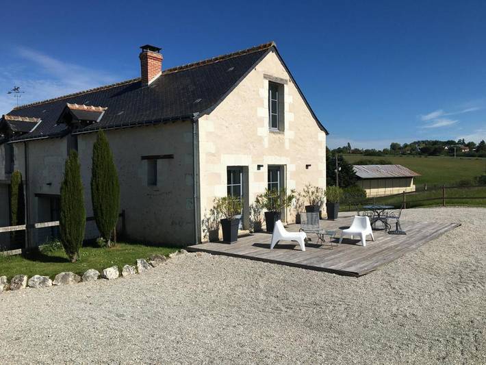 Gîte pour 2 personnes, avec Terrasse ainsi que Jardin et Vue à Fondettes