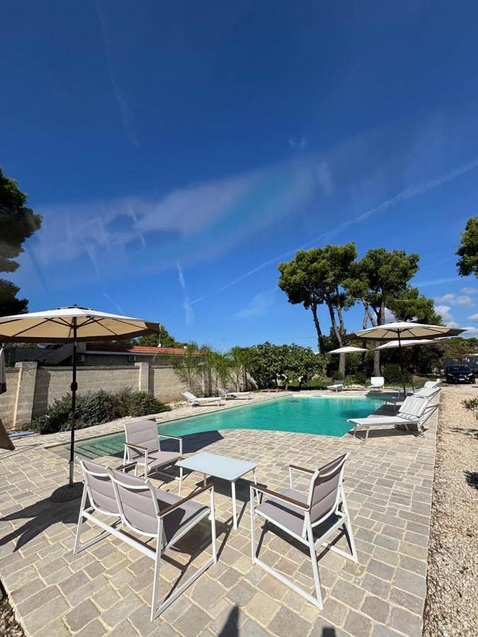 Chambre d’hôte pour 2 personnes, avec jardin ainsi que vue et piscine à Manduria - 3
