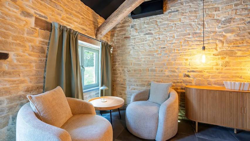 Location de vacances pour 3 personnes, avec sauna ainsi que jacuzzi et terrasse, animaux acceptés dans Virton - 4