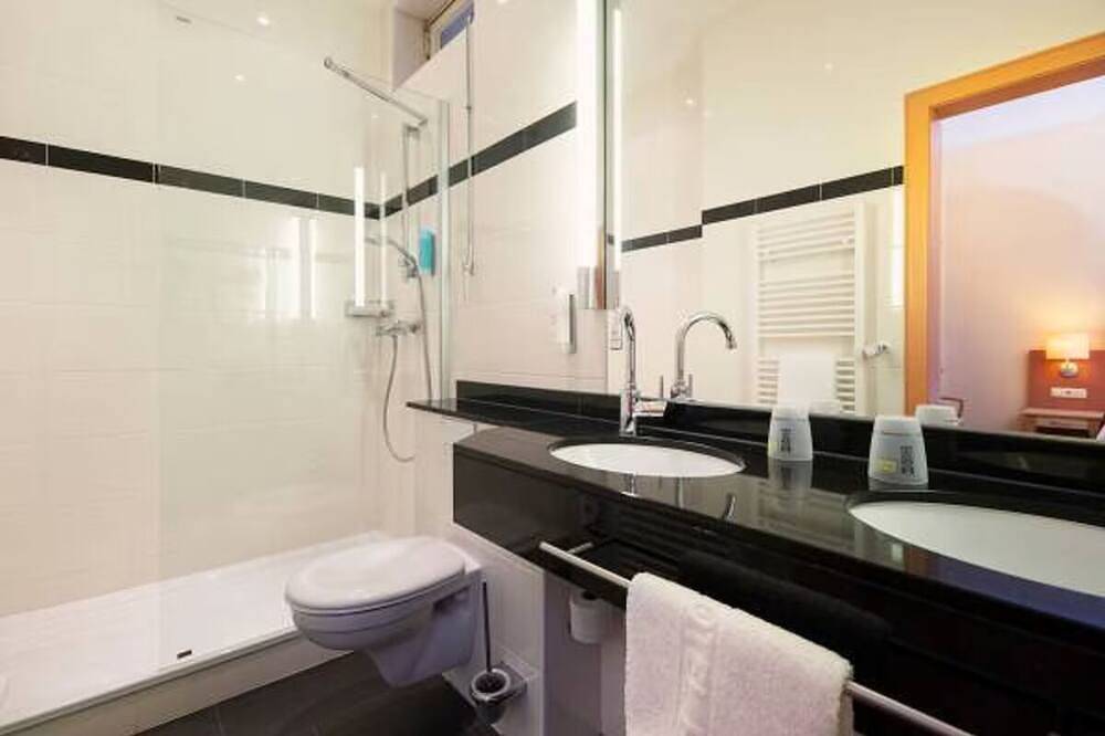 Explore Historic Bonn | Junior Suite | Pets Allowed | Beethoven House  – 0.2 mi in Bonn, Rheinland