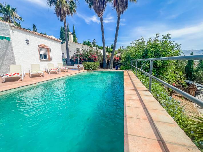 Cd-1383 Three Bedroom Villa With Pool in Viñuela, Málaga Province